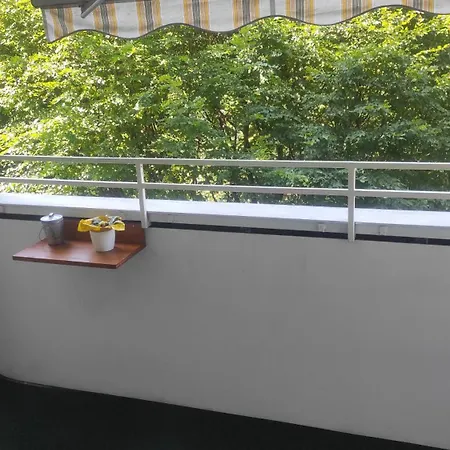 Schoene Und Gemuetliche 아파트